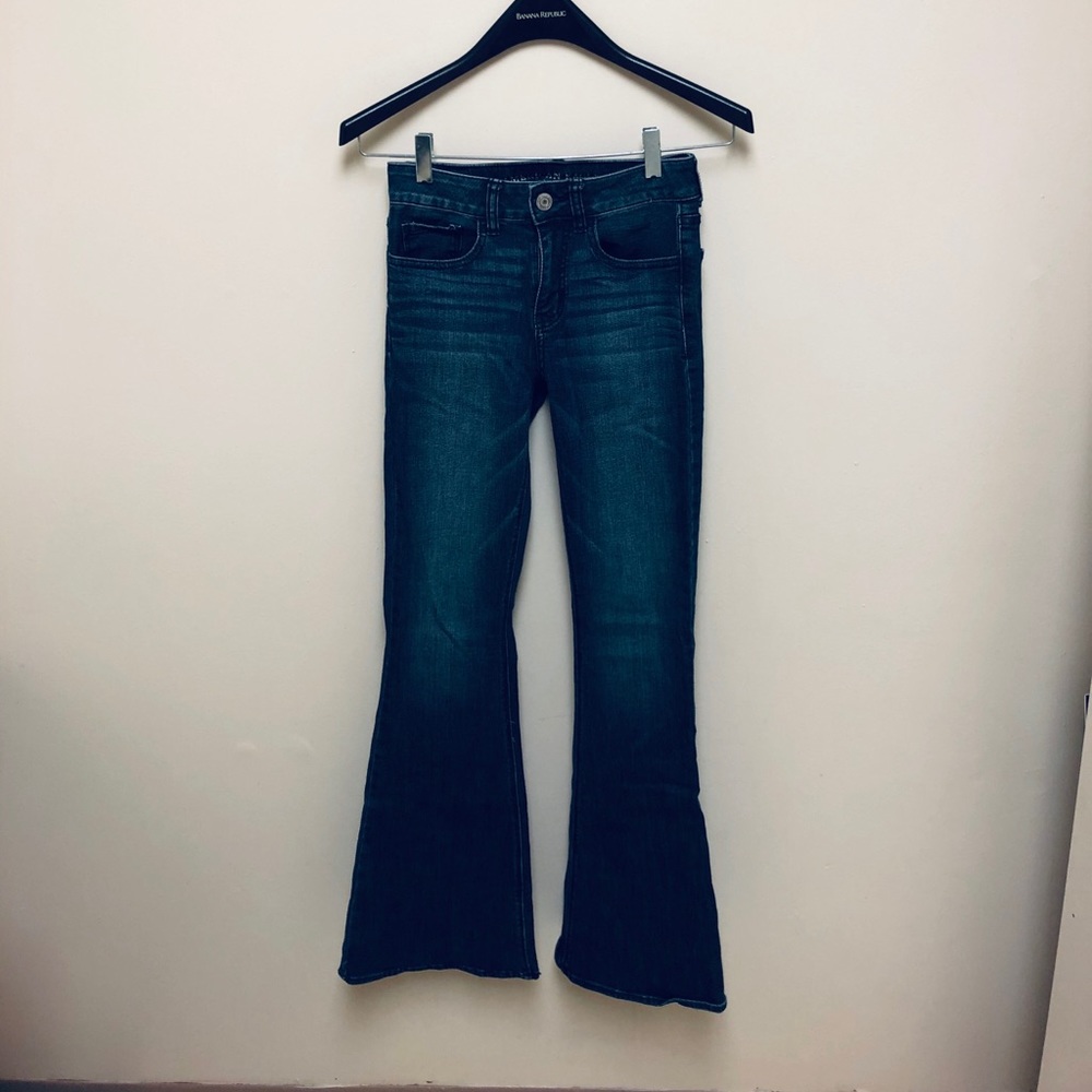 New without tags . Size 0. American Eagle.